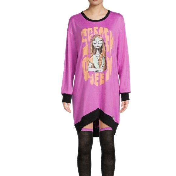 TIM BURTON’S The Nightmare Before Christmas Scream Queen Nightshirt Night Gown‎ - Picture 12 of 12